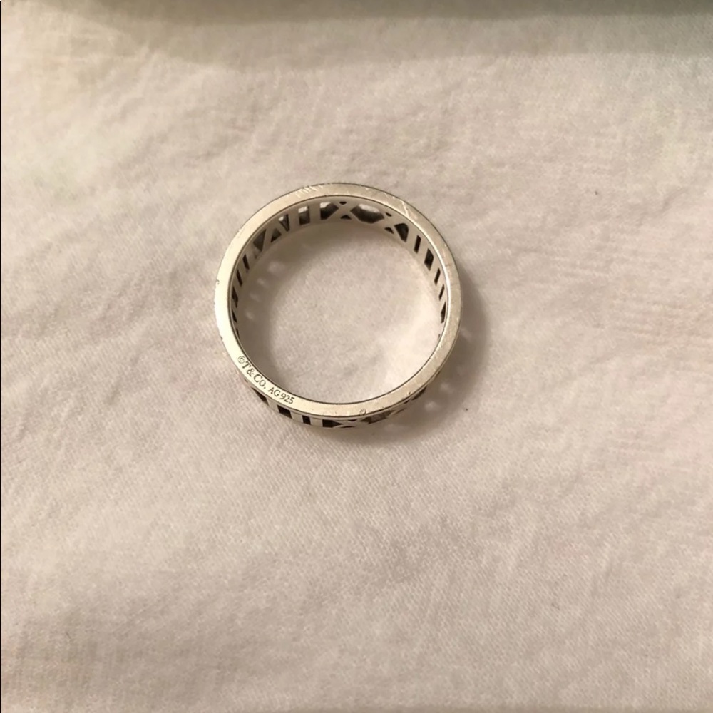 Tiffany & co atlas ring - Picture 4 of 5